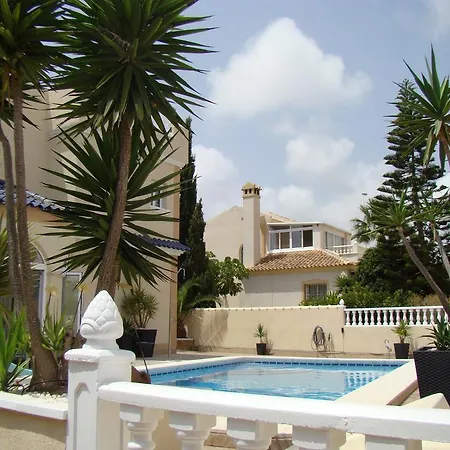 Villa Amapolas *